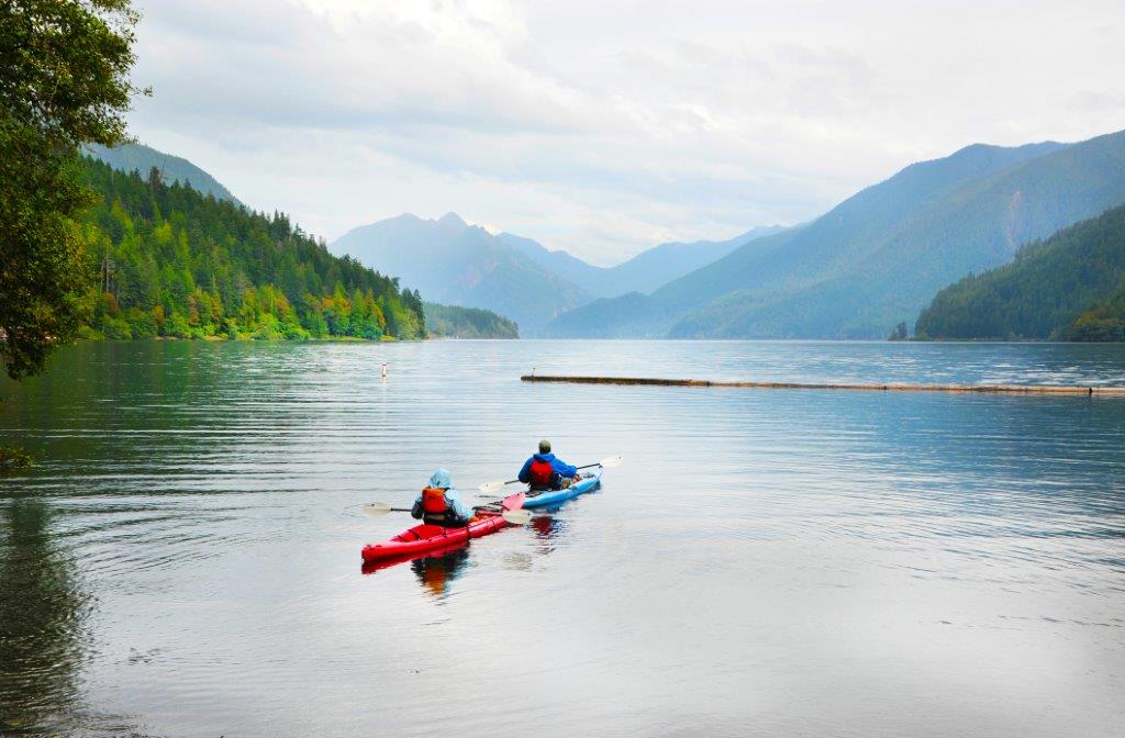 Kayaking the Pacific Northwest